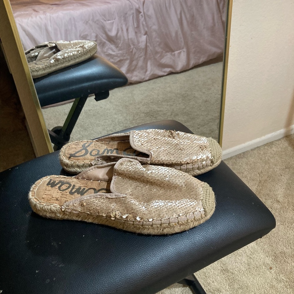 Cute beige women shoese casual